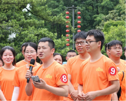 維康藥業(yè)團支部開展“步步為贏，爭做五四優(yōu)秀青年”主題活動